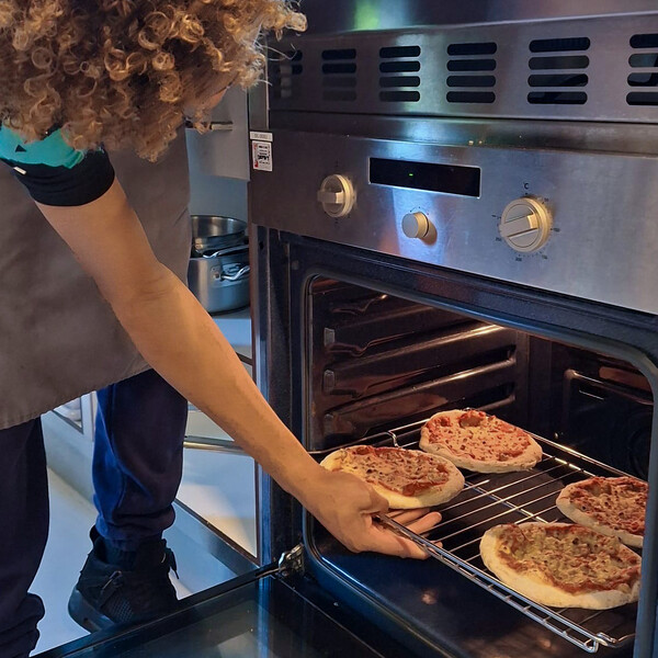 pizza-1.jpg
